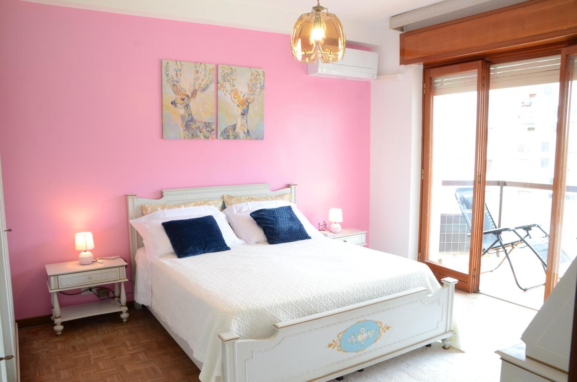 Big Romantic Lake View & Terrace Apartment เลคโค ภายนอก รูปภาพ